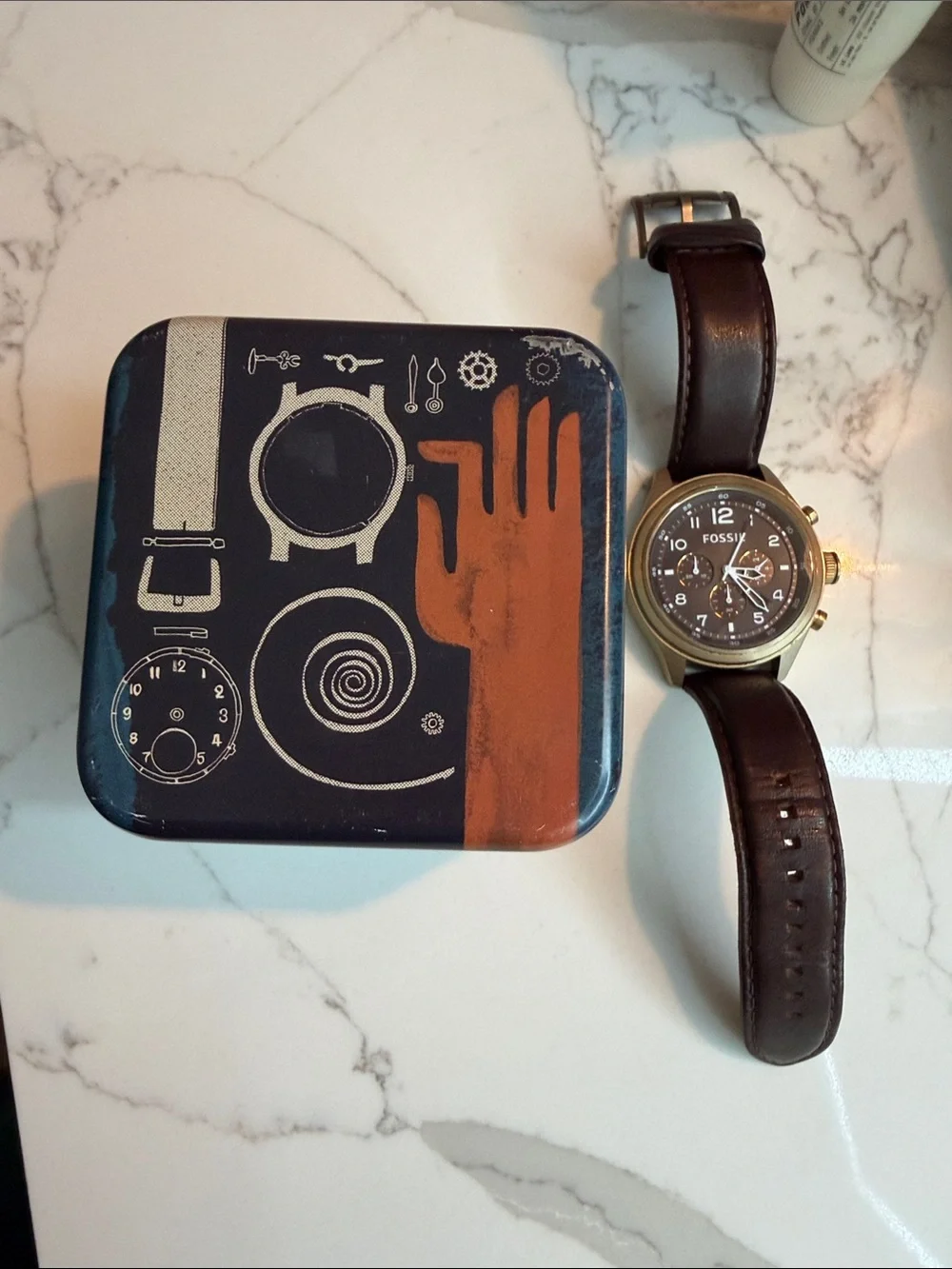 Fossil Brown Dial Chronograph with Gold-Tone Case and Dark Brown Leather Strap